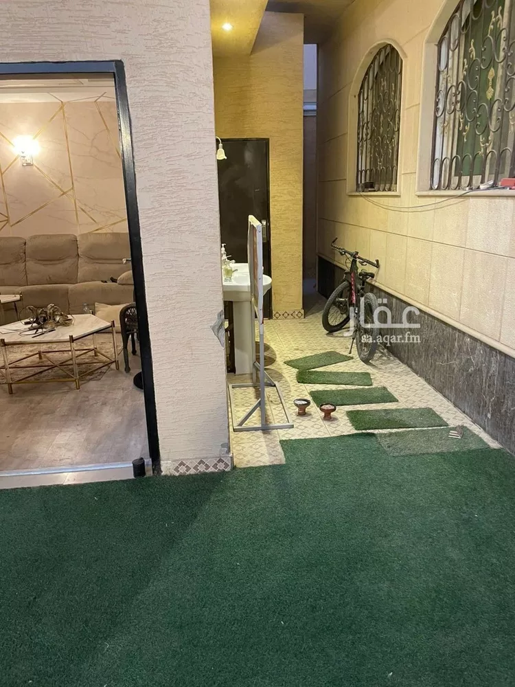 فيلا للبيع في شارع النشرة, حي الياسمين, مدينة الرياض, منطقة الرياض صورة 2