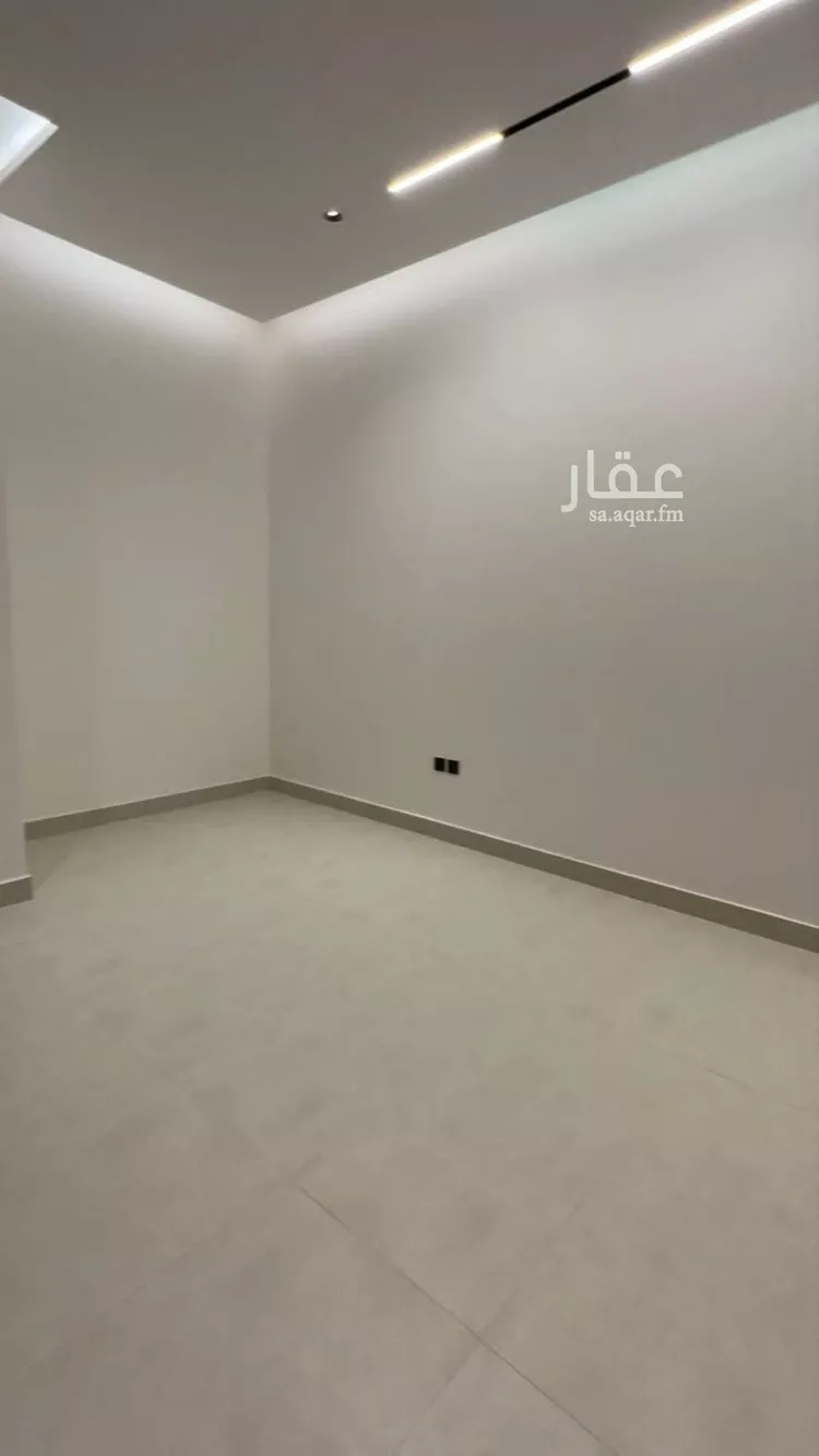 فيلا للبيع في شارع أبي مصعب الزهري, حي النرجس, مدينة الرياض, منطقة الرياض 11