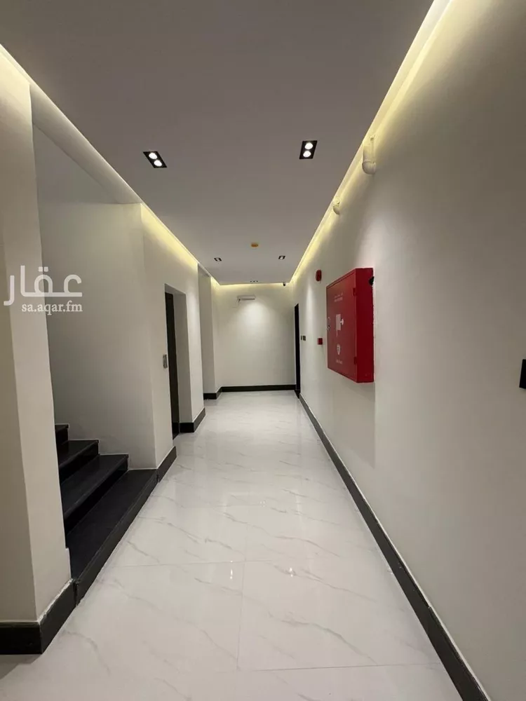 عمارة للبيع في شارع عبدالقادر الجزائري, حي الدار البيضاء, مدينة الرياض, منطقة الرياض صورة 5