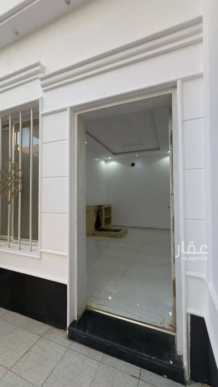 فيلا للبيع في شارع عبد الرحمن , حي الرمال, مدينة الرياض, منطقة الرياض صورة 4