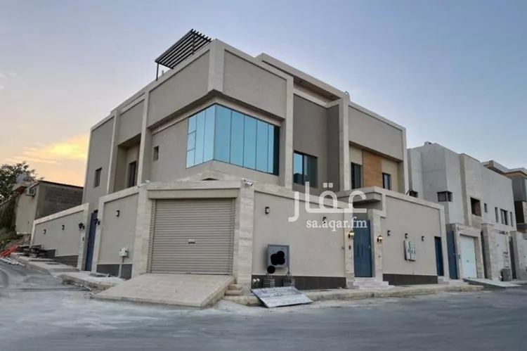 فيلا للبيع في شارع بقي بن محمد, حي القيروان, مدينة الرياض, منطقة الرياض