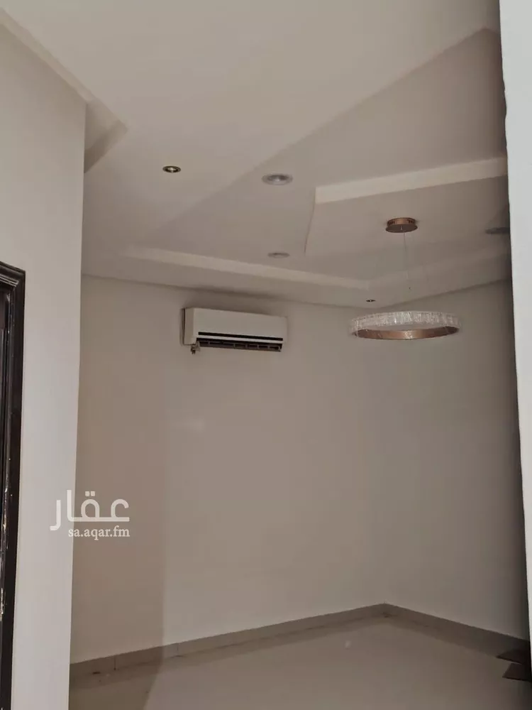 فيلا للبيع في شارع رقم 381, حي المونسية, مدينة الرياض, منطقة الرياض صورة 3