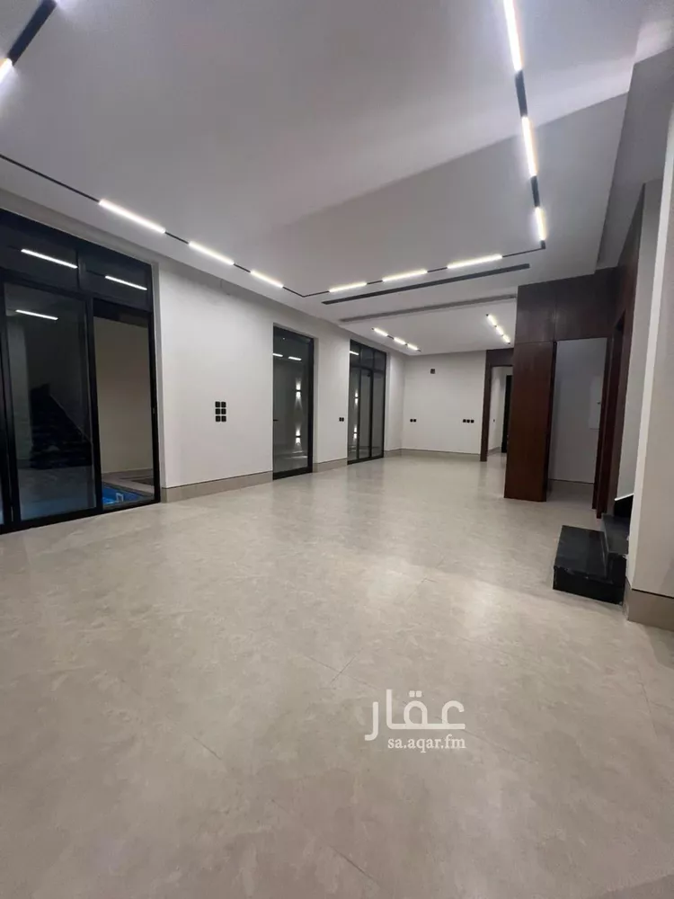 فيلا للبيع في شارع نعمان بن مقرن المزيني, حي العارض, مدينة الرياض, منطقة الرياض 10