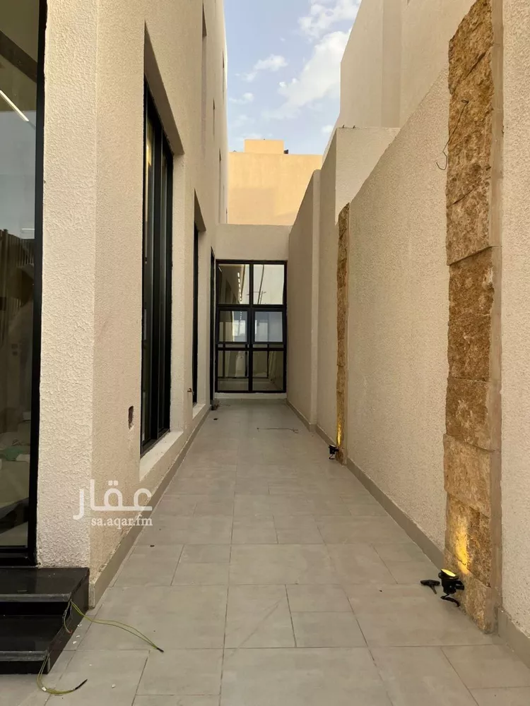 فيلا للبيع في شارع محمد المعافري, حي العارض, مدينة الرياض, منطقة الرياض صورة 2