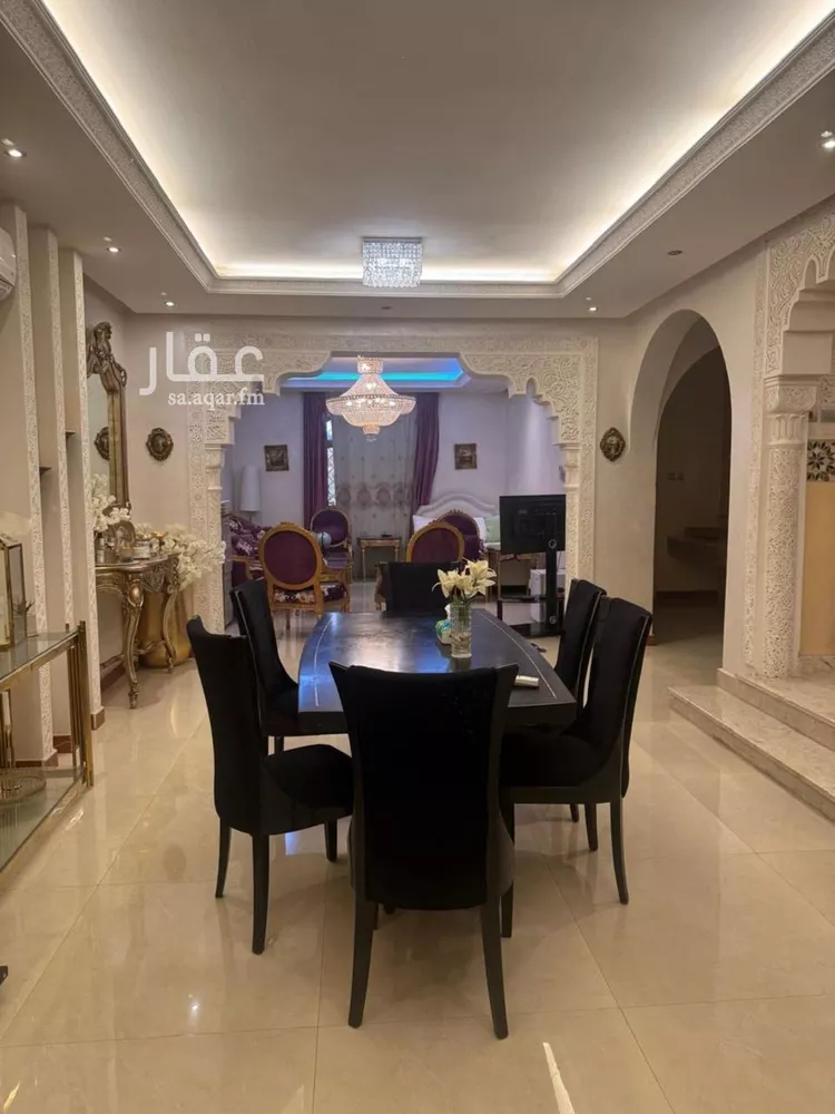 فيلا للبيع في شارع لزمة, حي الملك سلمان, مدينة الرياض, منطقة الرياض صورة 2