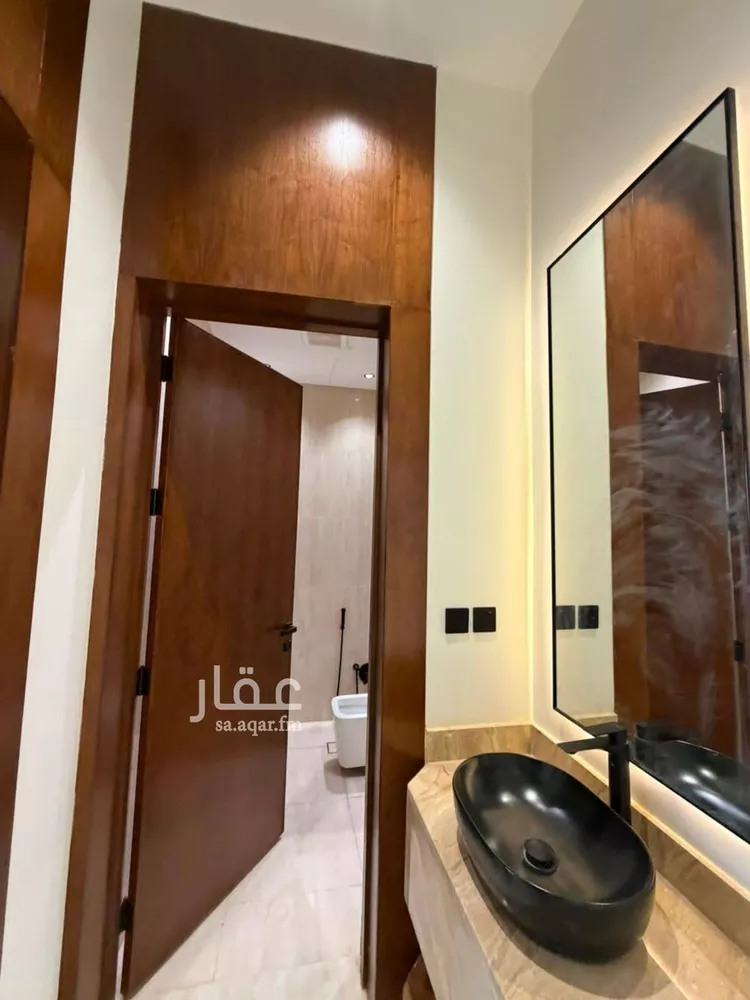فيلا للبيع في شارع مظفر العيلاني, حي الرمال, مدينة الرياض, منطقة الرياض صورة 4