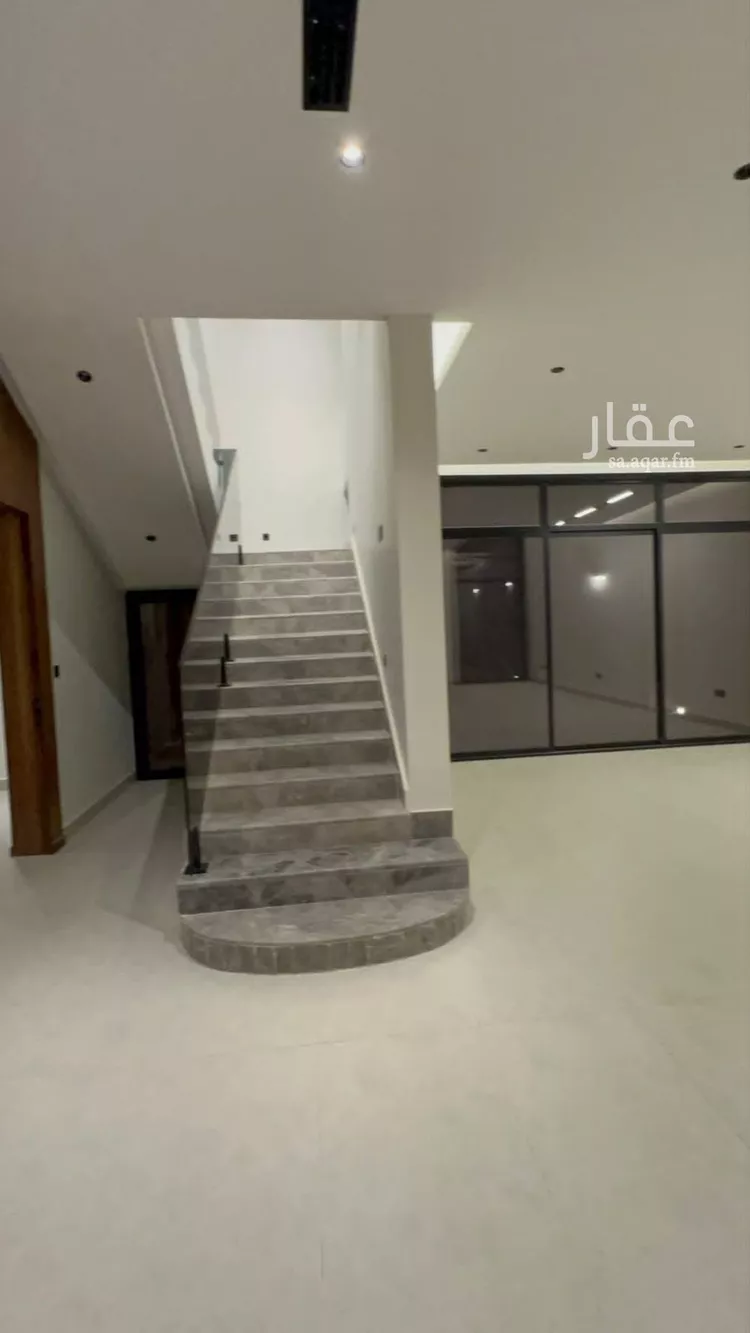فيلا للبيع في شارع أبي مصعب الزهري, حي النرجس, مدينة الرياض, منطقة الرياض 14