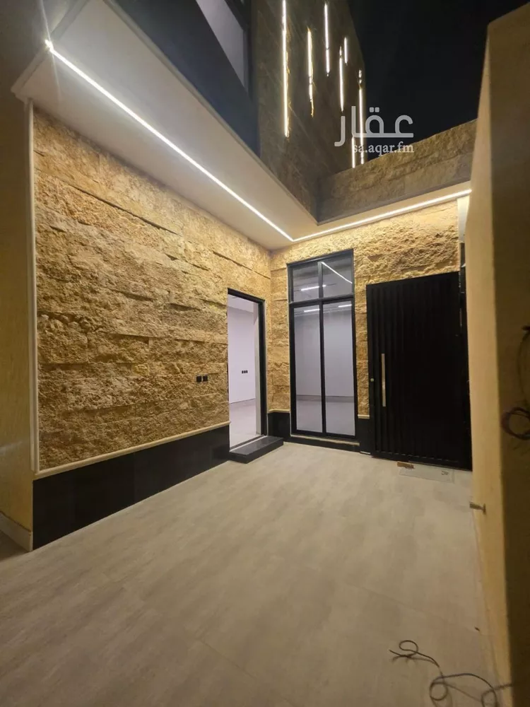 فيلا للبيع في شارع عبدالباسط الظاهري, حي النرجس, مدينة الرياض, منطقة الرياض صورة 2