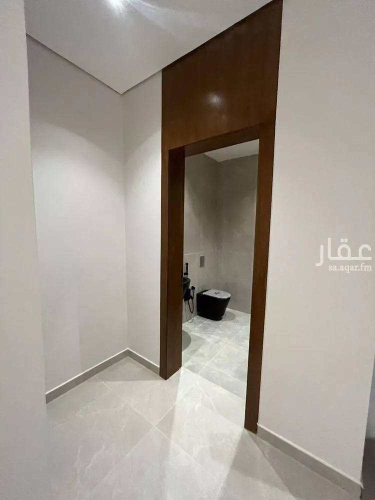 فيلا للبيع في شارع الشطرة, حي الرمال, مدينة الرياض, منطقة الرياض صورة 3