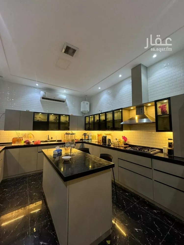 فيلا للبيع في شارع رقم 381, حي المونسية, مدينة الرياض, منطقة الرياض