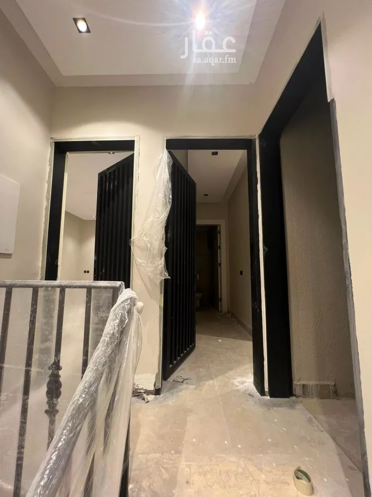 فيلا للبيع في شارع نعمان بن مقرن المزيني, حي العارض, مدينة الرياض, منطقة الرياض 12
