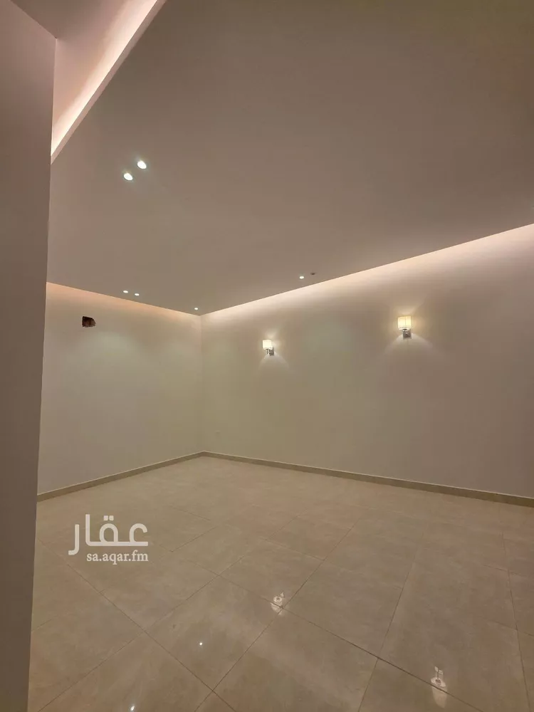 فيلا للبيع في شارع أحمد بن الفرات, حي العارض, مدينة الرياض, منطقة الرياض صورة 2