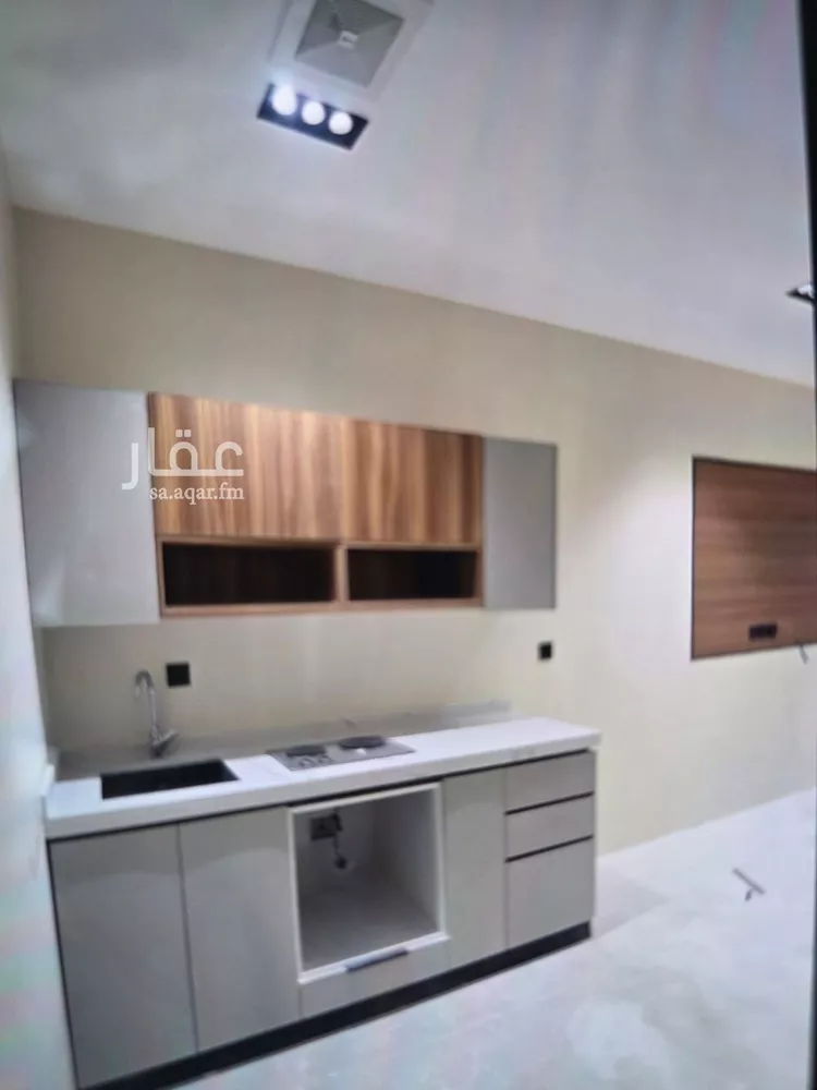 شقة للإيجار في شارع بعلبك, حي غرناطة, مدينة الرياض, منطقة الرياض صورة 3