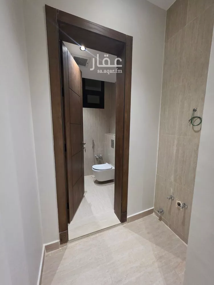 دور للبيع في شارع عبدالجبار الحصري, حي النرجس, مدينة الرياض, منطقة الرياض صورة 3