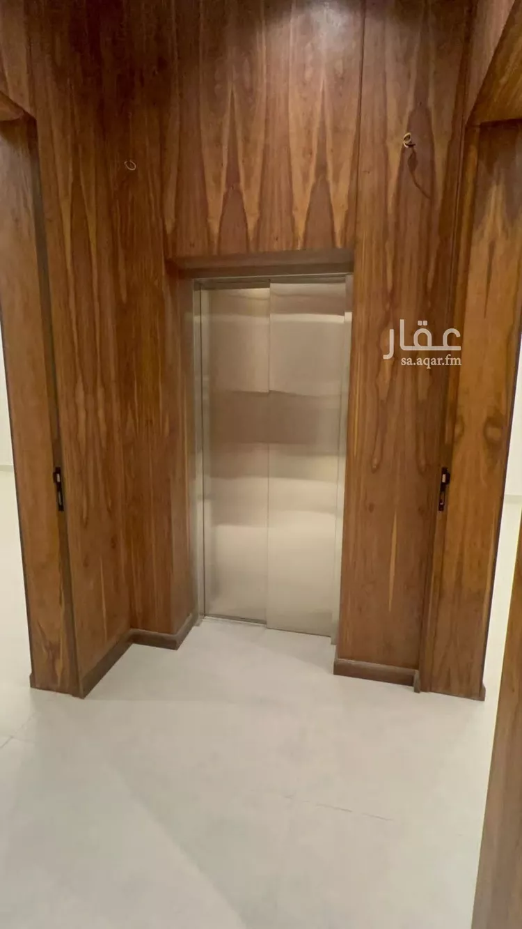 فيلا للبيع في شارع أبي مصعب الزهري, حي النرجس, مدينة الرياض, منطقة الرياض 12