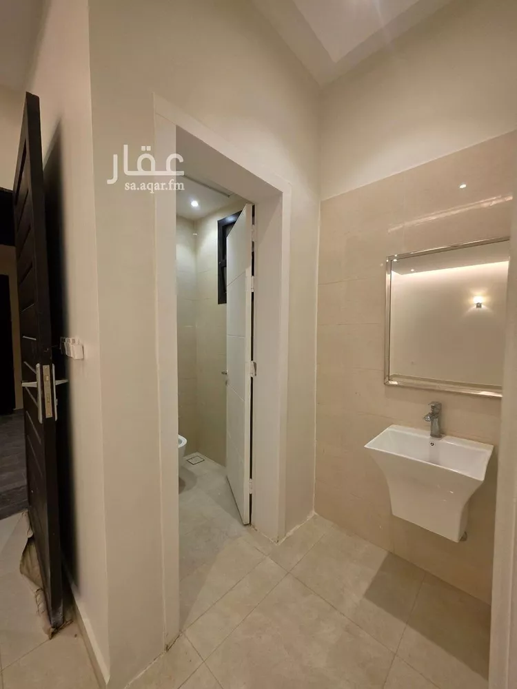 فيلا للبيع في شارع أحمد بن الفرات, حي العارض, مدينة الرياض, منطقة الرياض صورة 5