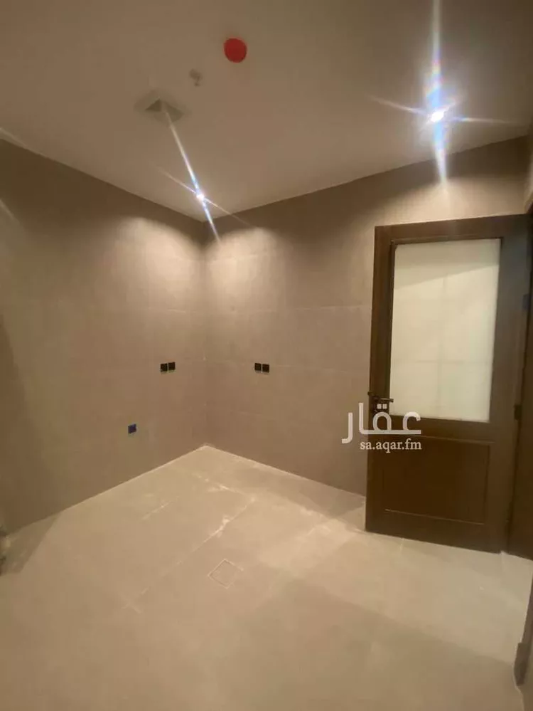 شقة للبيع في شارع العوالي, حي الشعلة, مدينة الدمام, المنطقة الشرقية صورة 2