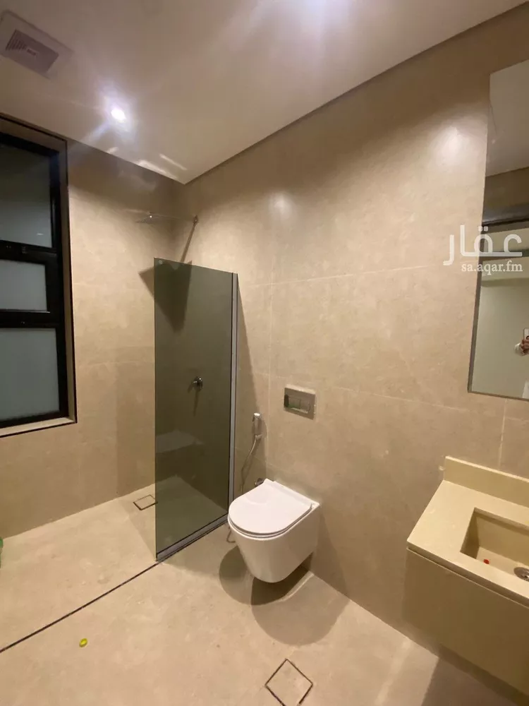 شقة للبيع في شارع القرية العليا, حي الحمراء, مدينة الخبر, المنطقة الشرقية صورة 2