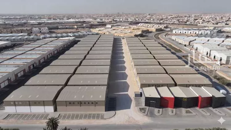 Warehouse for Rent in Riyadh Al Masani صورة 3
