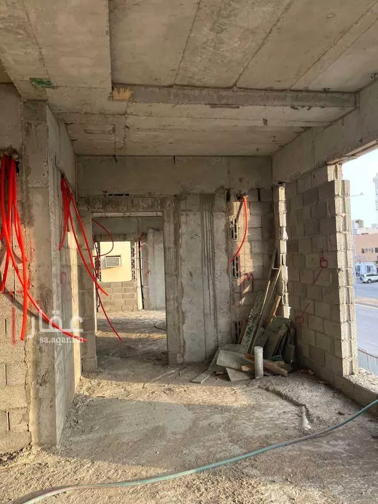 عمارة للبيع في شارع القعقاع بن عمرو, حي العريجاء الغربي, مدينة الرياض, منطقة الرياض صورة 2