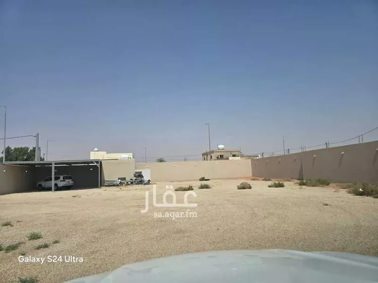 أرض للبيع في شارع الربيع بن طعيمة بن عدي, حي الغطغط, مدينة المزاحمية, منطقة الرياض