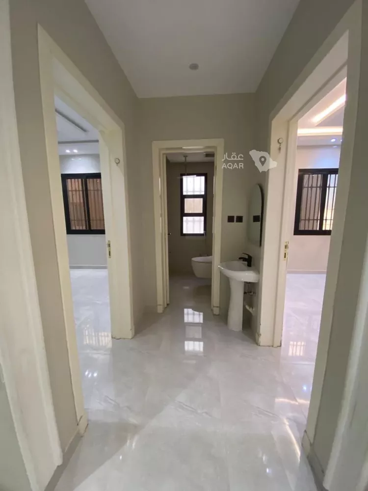 شقة للبيع في شارع جبل الأرام, حي ظهرة لبن, مدينة الرياض, منطقة الرياض 4