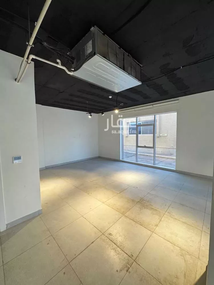 مكتب تجاري للإيجار في شارع الثريا, حي النخيل, مدينة الرياض, منطقة الرياض صورة 5