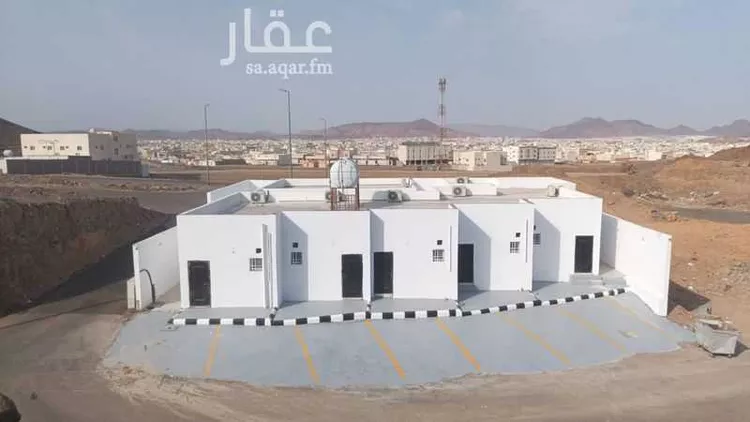 Building for Rent in Medina Alaaziziyah