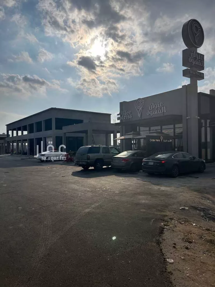 محل للإيجار في شارع شارع Prince Sultan Road, حي الأمجاد, مدينة خميس مشيط, منطقة عسير صورة 2