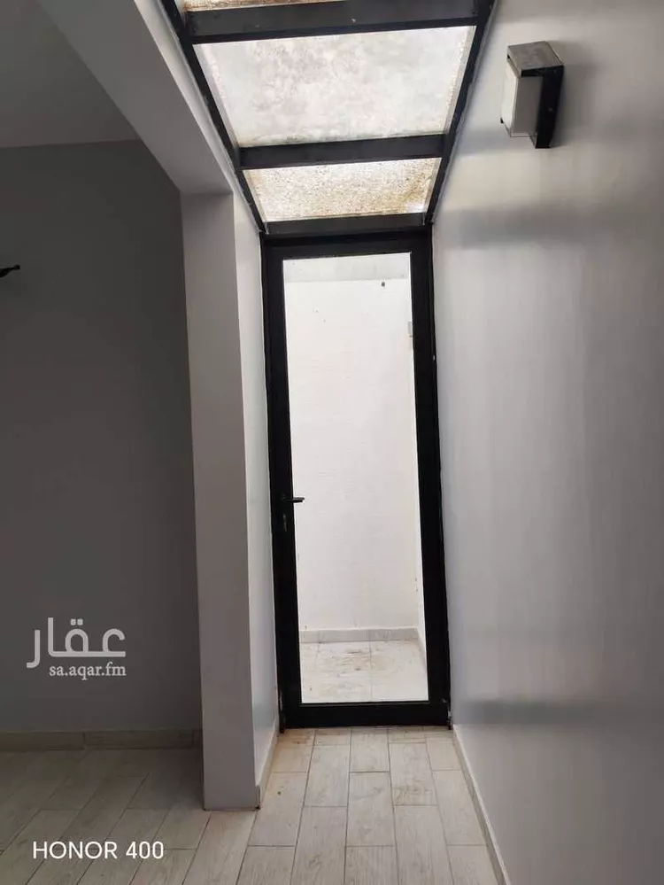 شقة للإيجار في شارع تمام الحبشي, حي الورود, مدينة الرياض, منطقة الرياض صورة 2