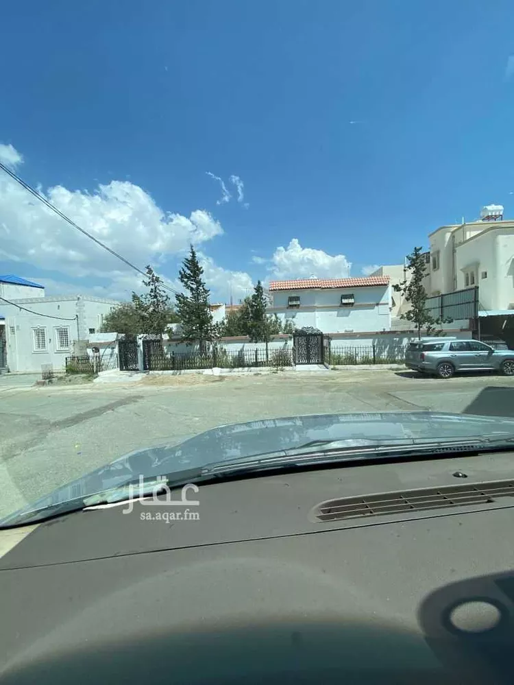 فيلا للبيع في شارع الامير مشاري بن سعود, حي النزهة, مدينة الباحة, منطقة الباحة صورة 5