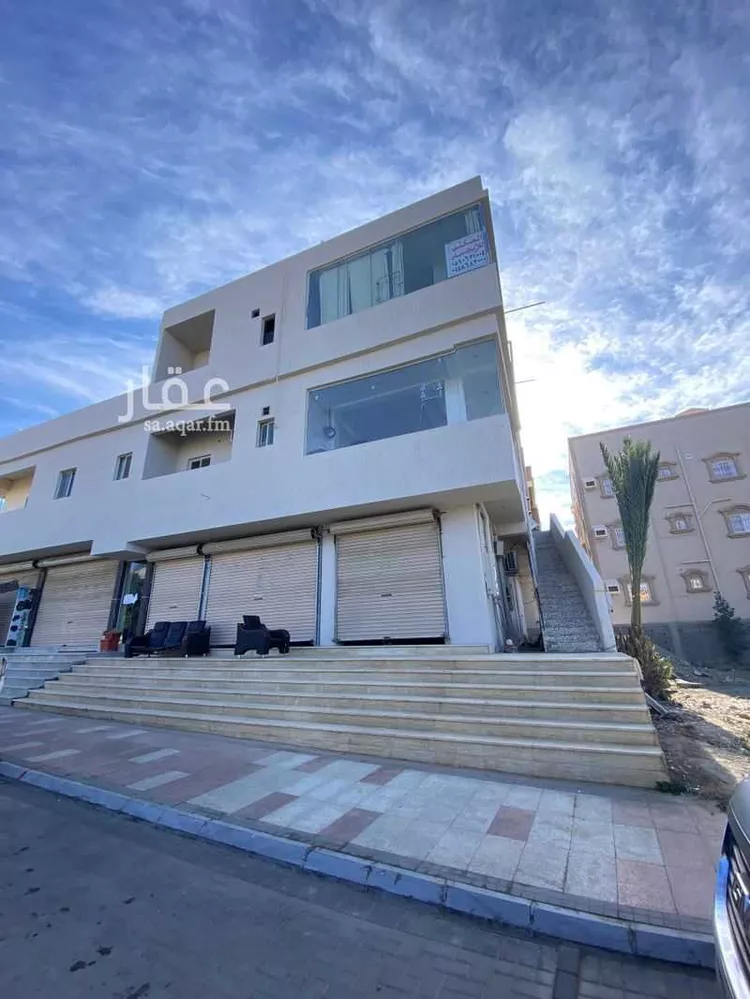 محل للإيجار في شارع طريق العقيق, حي النزهة, مدينة الباحة, منطقة الباحة