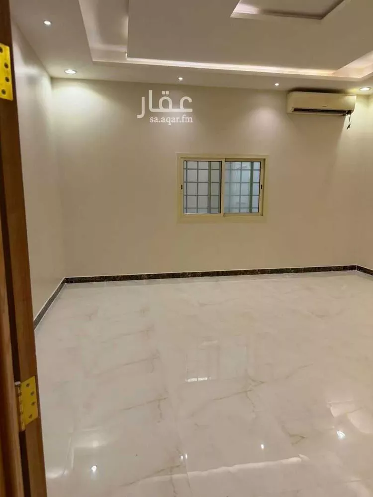 فيلا للإيجار في شارع رقم 498, حي النرجس, مدينة الرياض, منطقة الرياض صورة 2