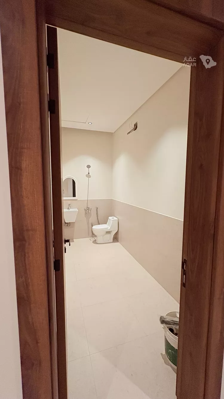 Floor for Sale in Riyadh Al Muruj 10