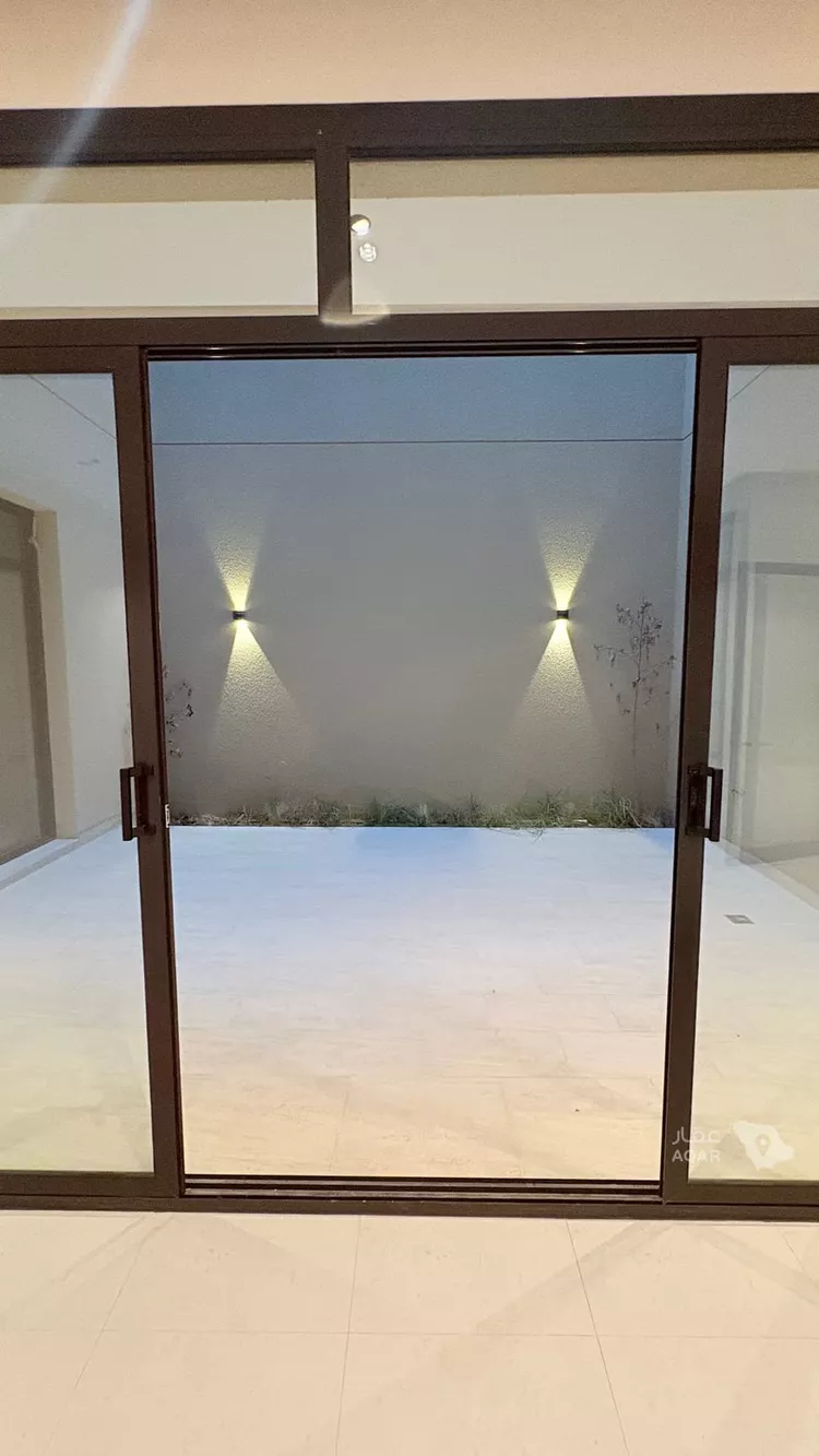 Floor for Sale in Riyadh Al Muruj 6