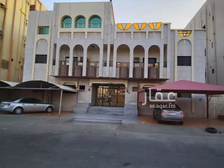 عمارة للبيع في شارع أبي الغنائم الحسيني ، حي الربوة ، جدة ، جدة