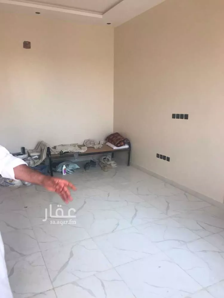 فيلا للإيجار في شارع عريض, حي عريض, مدينة الرياض, منطقة الرياض صورة 3