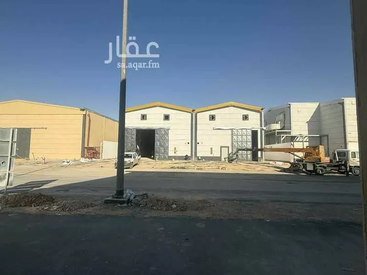 مستودع للبيع في شارع عبدالعزيز الإحسائي, حي طيبة, مدينة الرياض, منطقة الرياض صورة 2