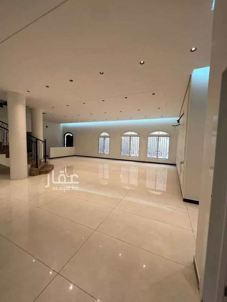 فيلا للبيع في شارع ابو طالب عبدالجبار ، حي العوالي ، الرياض ، منطقة الرياض صورة 4