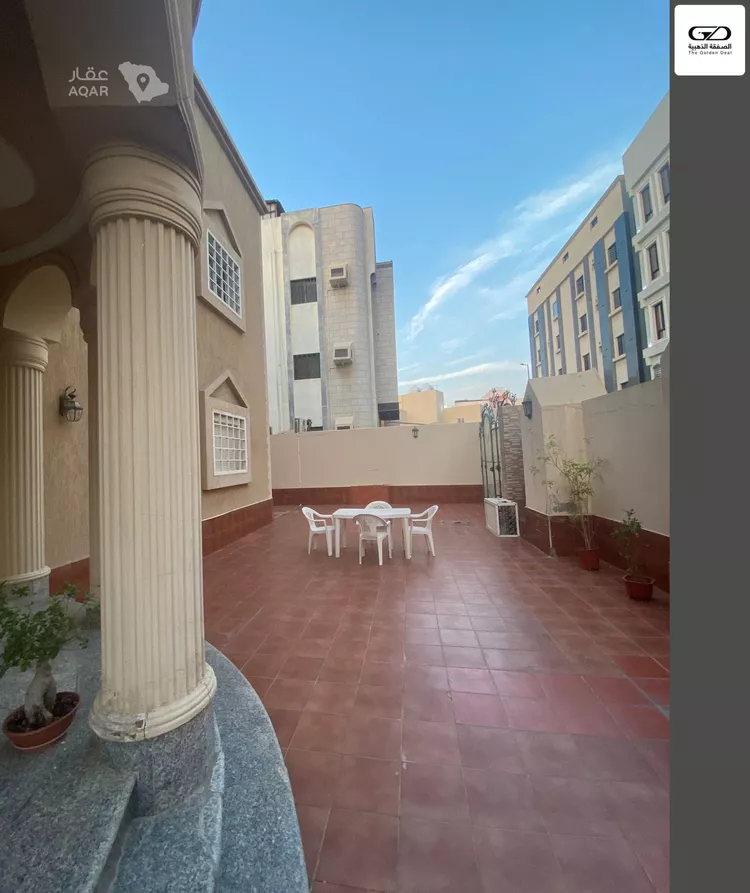 فيلا للبيع في شارع عريعره, حي النزهة, مدينة جدة, منطقة مكة المكرمة 2