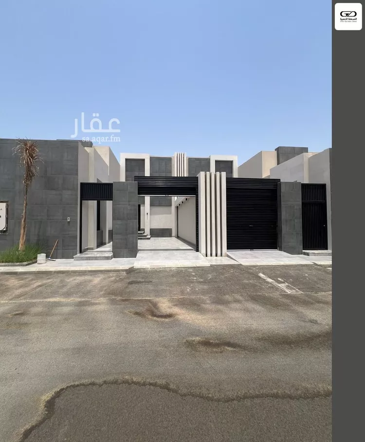 فيلا للبيع في شارع عز الدين ابن فهد, حي الفروسية, مدينة جدة, منطقة مكة المكرمة