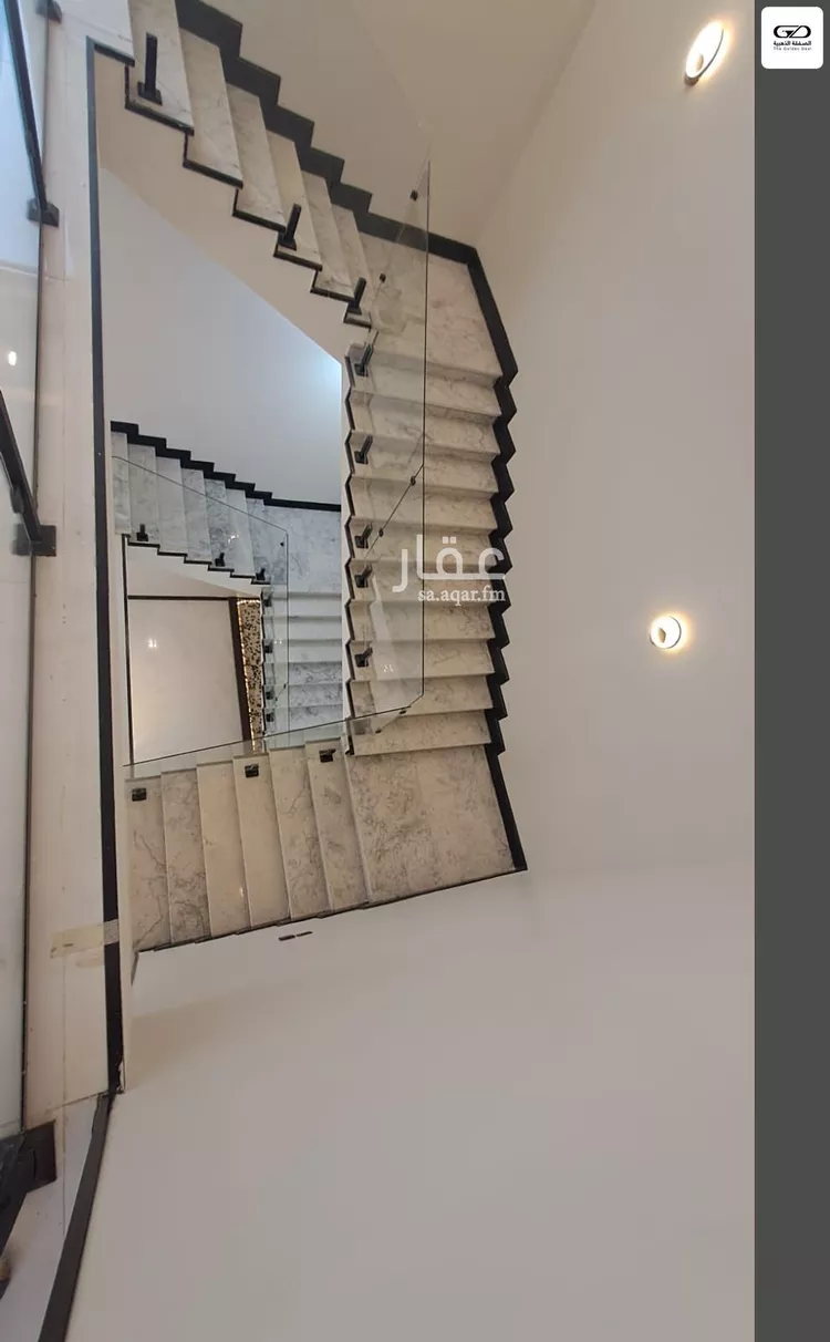 فيلا للبيع في شارع علي المغربي, حي الشراع, مدينة جدة, منطقة مكة المكرمة صورة 2