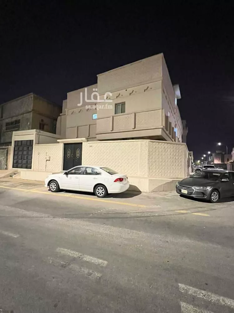 Building for Sale in Al Hofuf Al Saihad