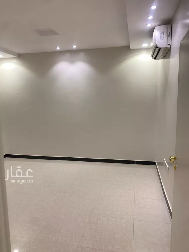 فيلا للإيجار في شارع هجر, حي قرطبة, مدينة الرياض, منطقة الرياض