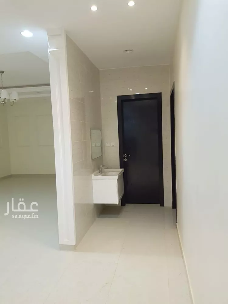 فيلا للإيجار في شارع عبدالله بن شايق, حي قرطبة, مدينة الرياض, منطقة الرياض صورة 5