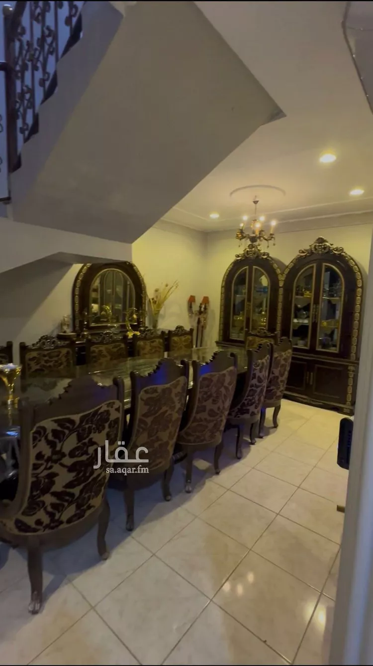 فيلا للبيع في شارع الرصافة, حي إشبيلية, مدينة الرياض, منطقة الرياض صورة 3