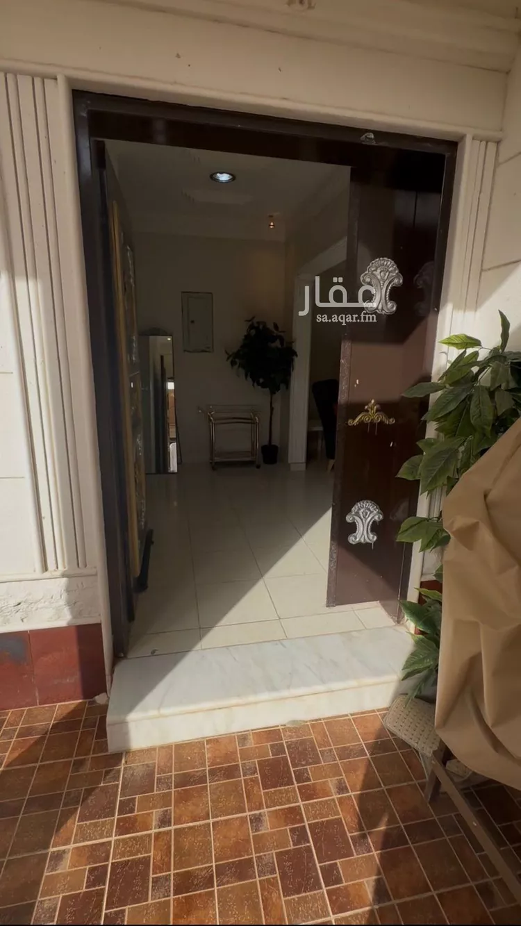 فيلا للبيع في شارع الرصافة, حي إشبيلية, مدينة الرياض, منطقة الرياض