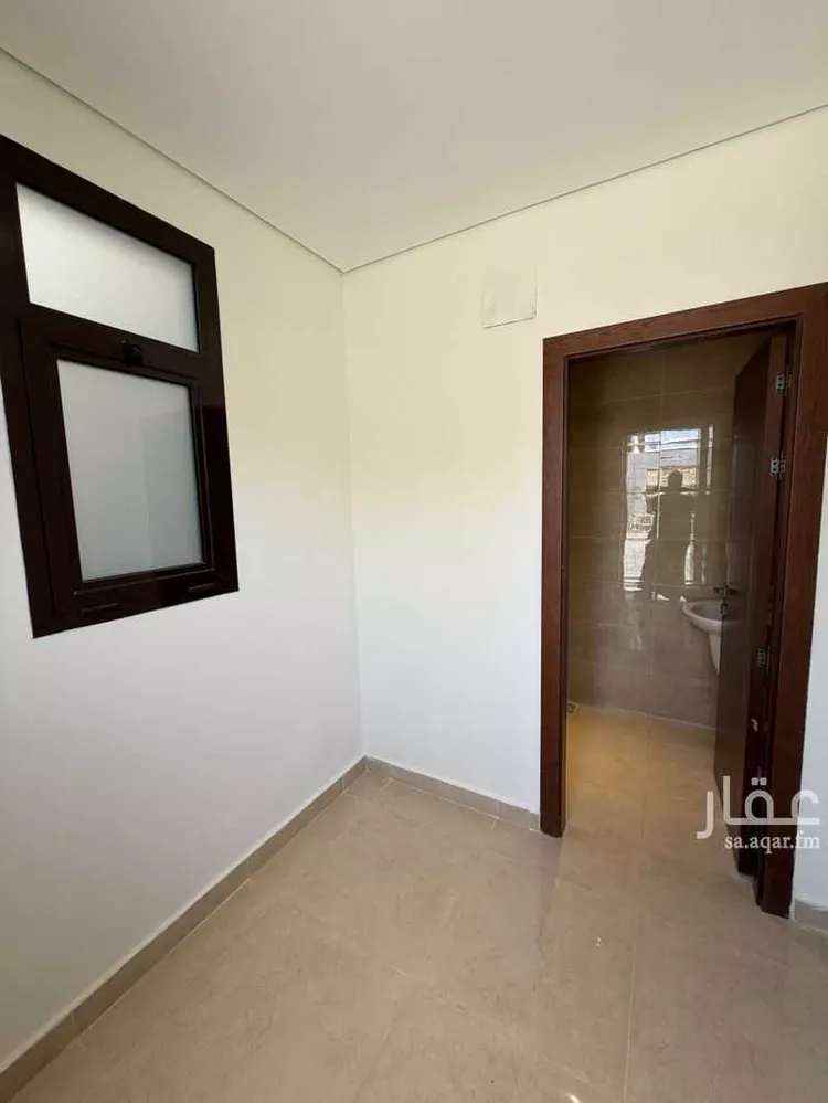 فيلا للإيجار في حي مطار الملك خالد الدولي ، الرياض ، منطقة الرياض