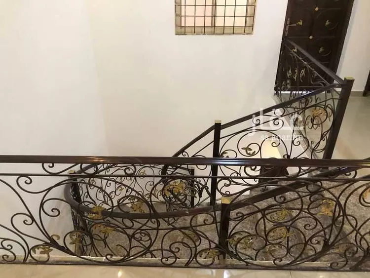 فيلا للبيع في شارع محمد الزبيري ، ضاحية الملك فهد ، الدمام ، الدمام 1 صورة