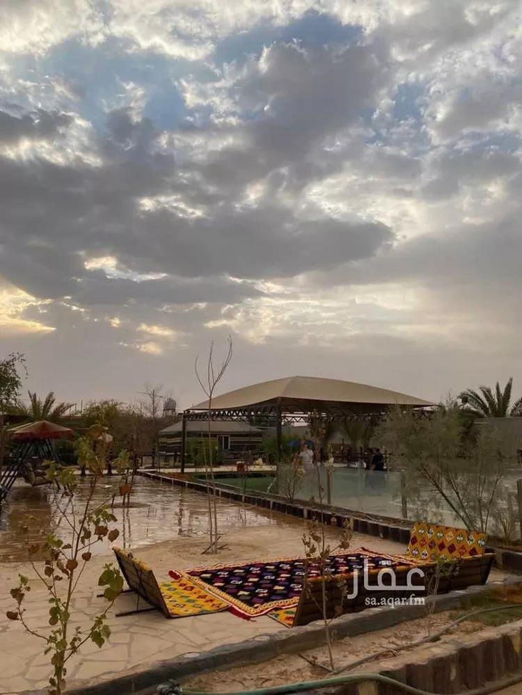 استراحة للبيع في شارع الهرماس ابن زياد, مدينة قريه ديراب, منطقة الرياض
